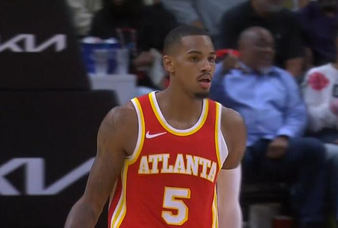 足球运动员 足球运动员