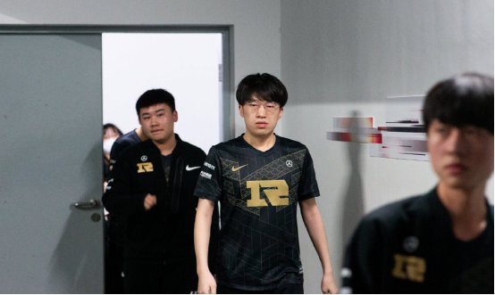 大视角解析 大视角解析