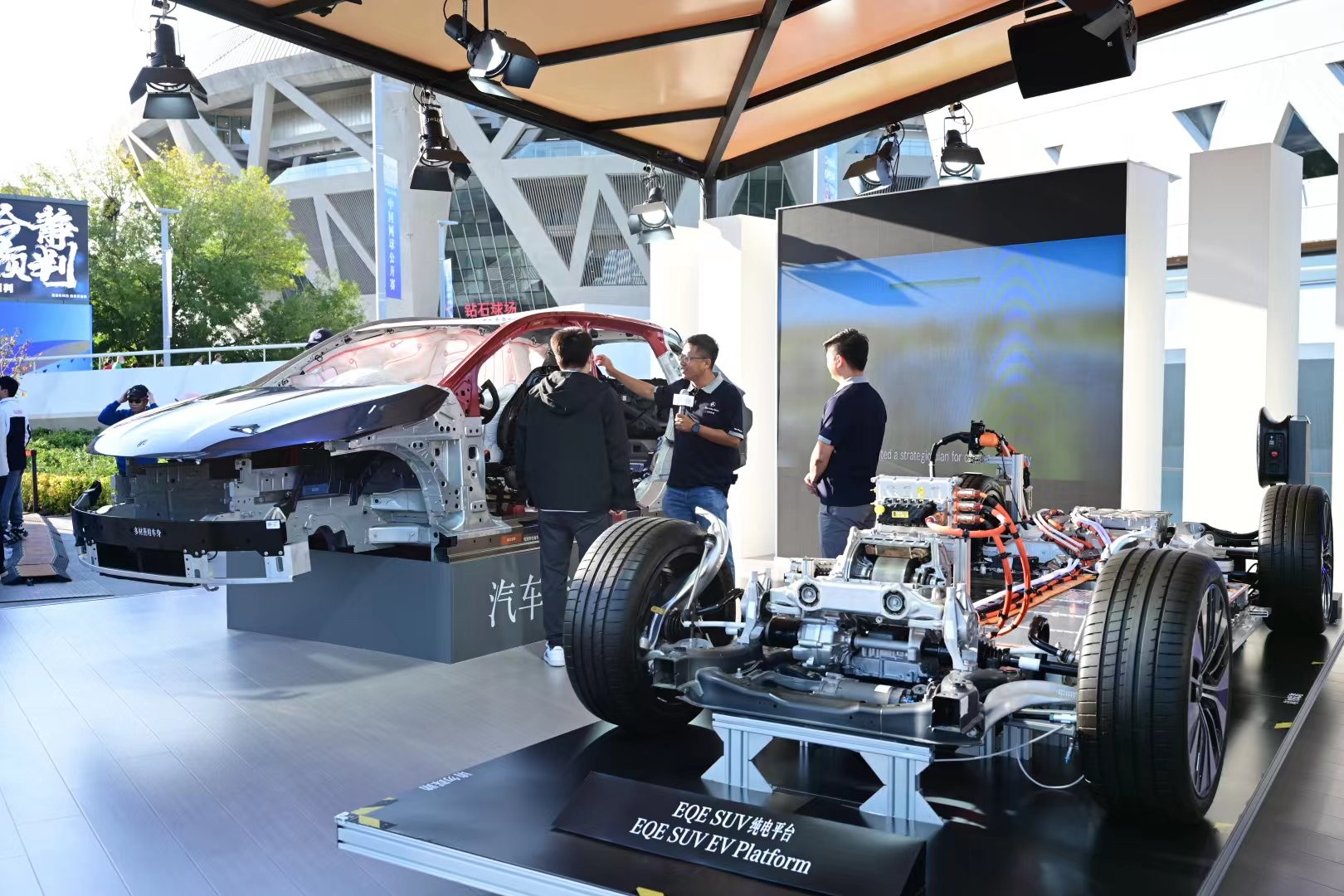 赛场数月之 赛场数月之