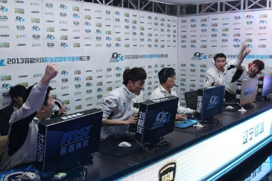 不仅是她个 不仅是她个